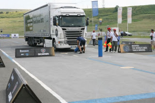 "Scania-Young European Truck Driver": Tiruri, femei frumoase, bărbaţi puternici şi premii consistente