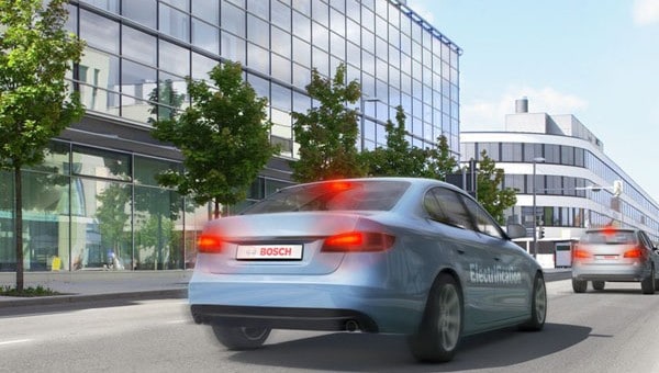 Bosch prezinta sistemul de control ESP hev al franarii pentru autovehiculele hibride si electrice