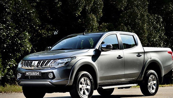 Mitsubishi L200 Sport Utility Truck – cea de-a 5-a generatie