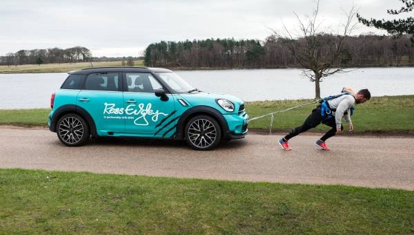 MINI Countryman este împins la extrem