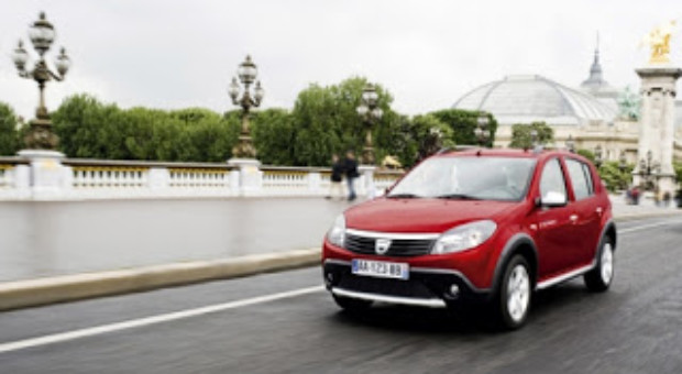 Dacia a lansat Sandero Stepway cu motorizare pe bioetanol