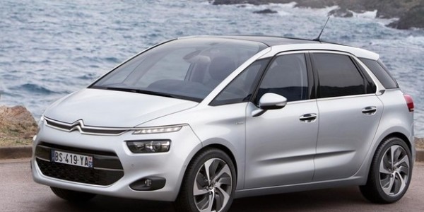 2014-citroen-c4-picasso-2