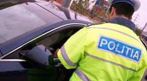 Şoferii începători vor fi obligaţi să aibă însoţitor la deplasări pe timp de noapte