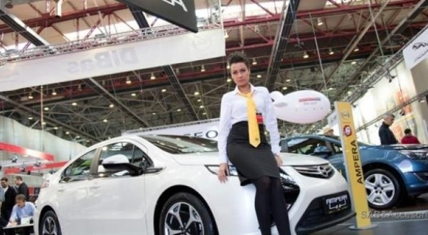 Salonul Auto Bucuresti si Accesorii 2013 se desfasoara in 10-20 octombrie