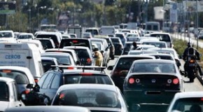 TAXA AUTO: Timbru ar putea determina romanii sa radieze masinile