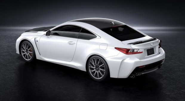 Noul model sport, 2014 Lexus RC F se prezinta …