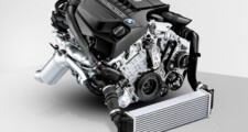 Comparatie intre motoarele clasice si cele electrice
