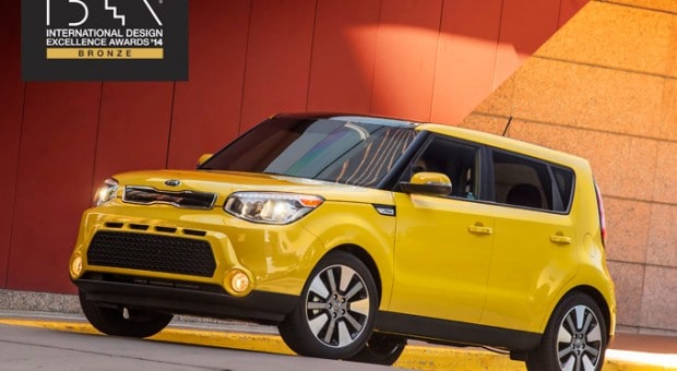 Kia GT4 Stinger şi Kia Soul 2014 câştigă premiul internaţional pentru excelenţă în design