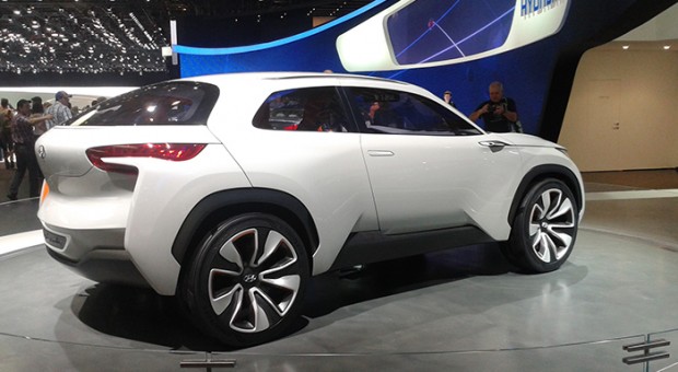 Hyundai Intrado, primul concept creat de echipa de design sub conducerea lui Peter Schreyer