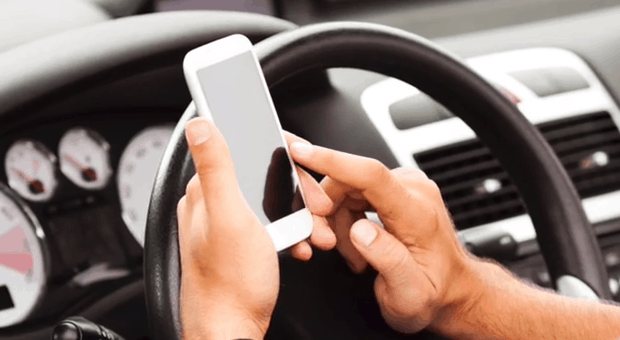 SafeDrive – aplicația care iți da puncte pentru ca nu-ți folosești telefonul la volan, acum și in versiunea Android