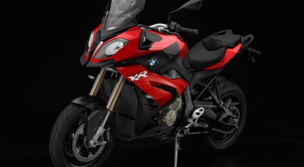 BMW prezinta noile BMW S 1000 XR si BMW F 800 R