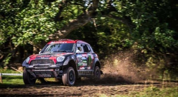 Cea mai dificilă provocare din motorsport a început // Orlando Terranova este lider după prima zi a Raliului Dakar 2015