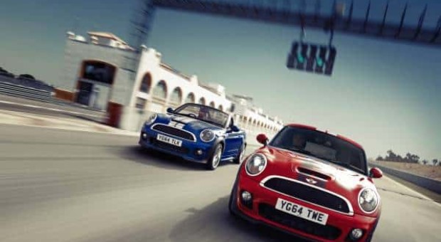 MINI Coupé şi MINI Roadster: doi sportivi intră în linie dreaptă