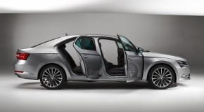 Siguranţă maximă: ŠKODA SUPERB facelift va dispune de tehnologie de iluminare de ultimă oră