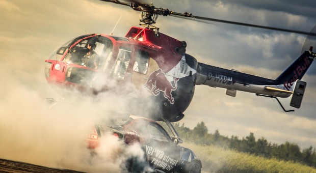 Red Bull Heli Drifting: Elicopter vs. masina – cel mai nou proiect marca Felix Baumgartner