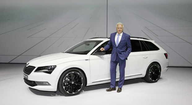 SKODA la Frankfurt – Latura sportiva a SKODA Superb