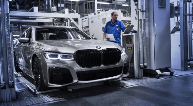 A inceput productia noului BMW Seria 7
