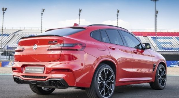 BMW M Power pentru cel mai rapid pilot în calificări